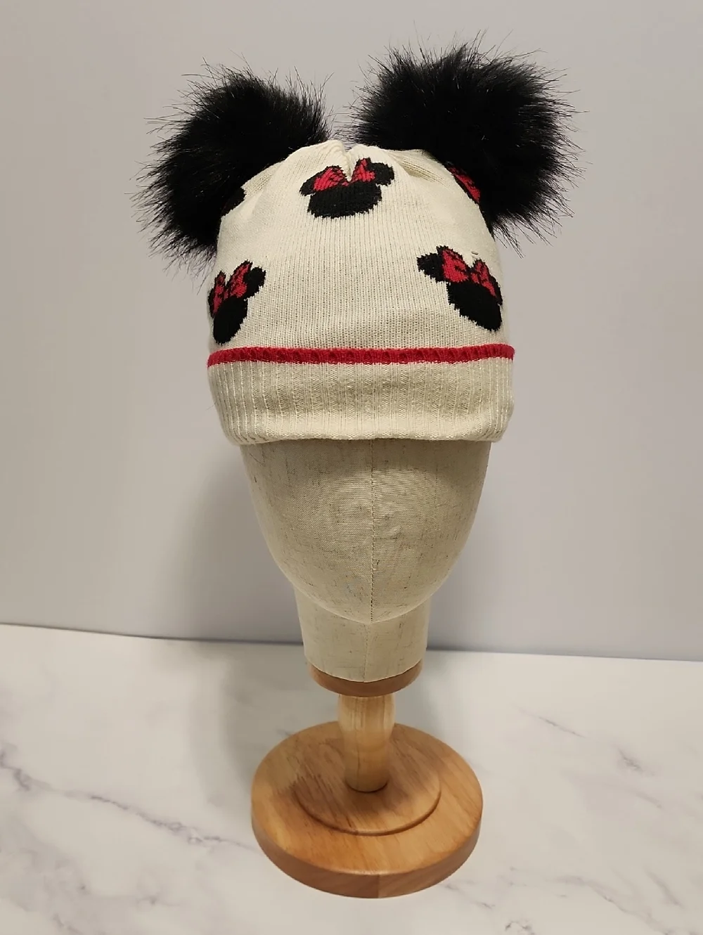 Gap Disney  Pom-Pom Beanie  Mini Mouse